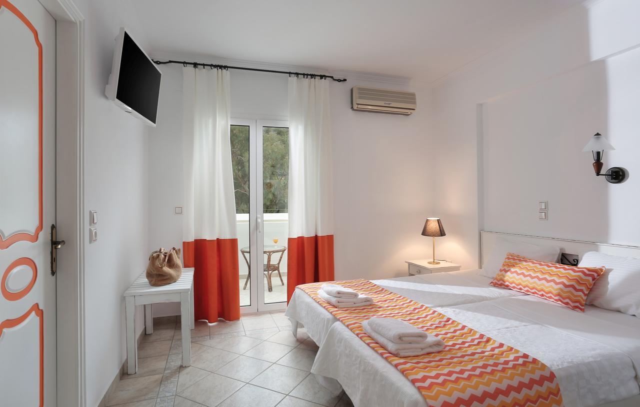 Iris Beach Hotel Monemvasia Exterior photo