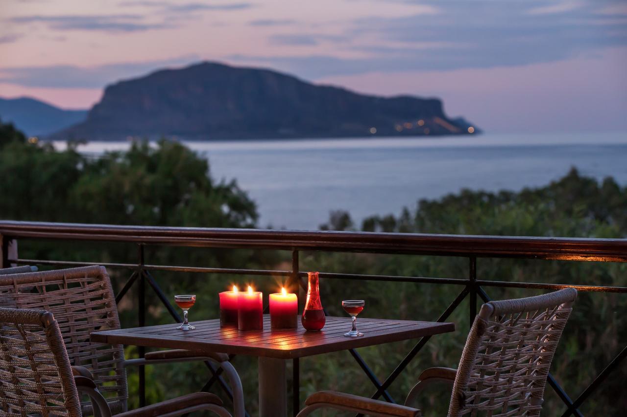 Iris Beach Hotel Monemvasia Exterior photo