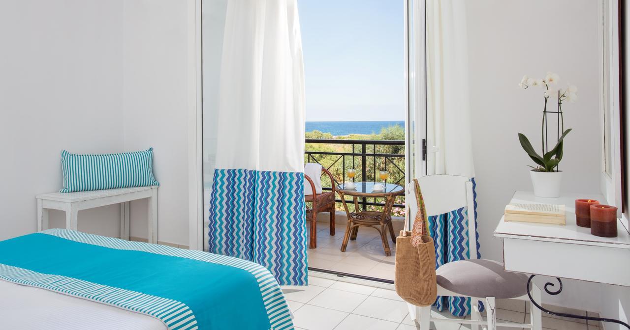 Iris Beach Hotel Monemvasia Exterior photo
